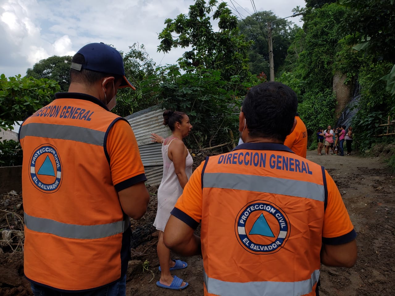 proteccion-civil-llega-a-san-jacinto-para-evaluar-afectaciones-por-derrumbes